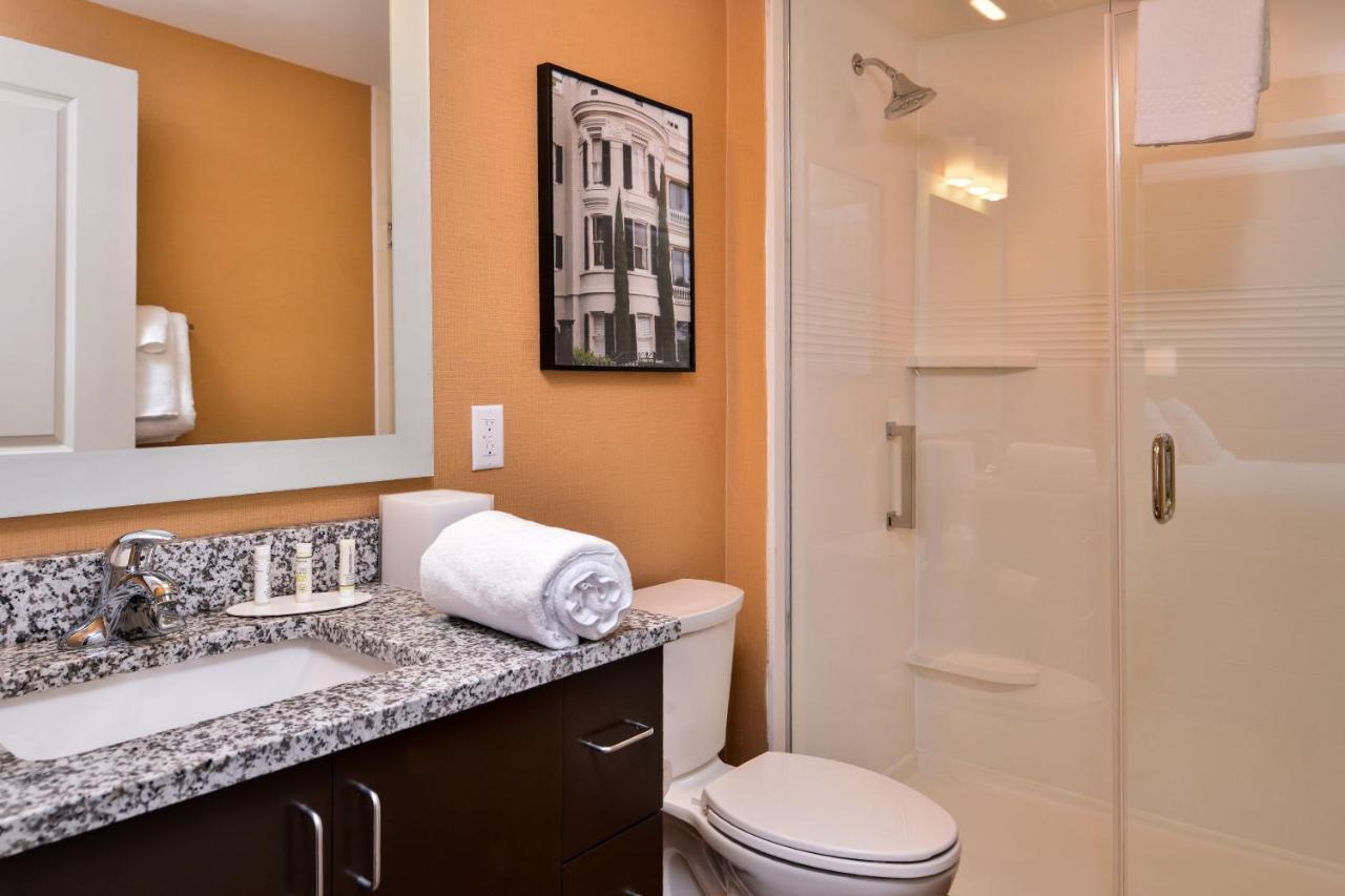Towneplace Suites By Marriott Charleston-West Ashley Екстер'єр фото