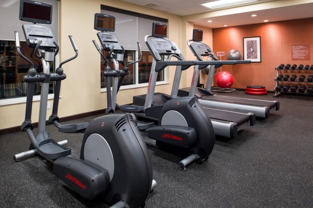 Towneplace Suites By Marriott Charleston-West Ashley Екстер'єр фото