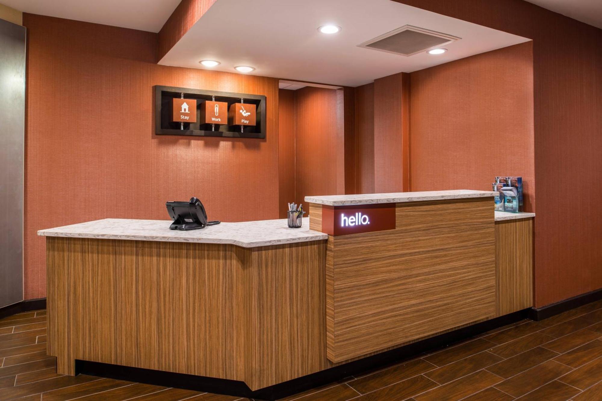 Towneplace Suites By Marriott Charleston-West Ashley Екстер'єр фото
